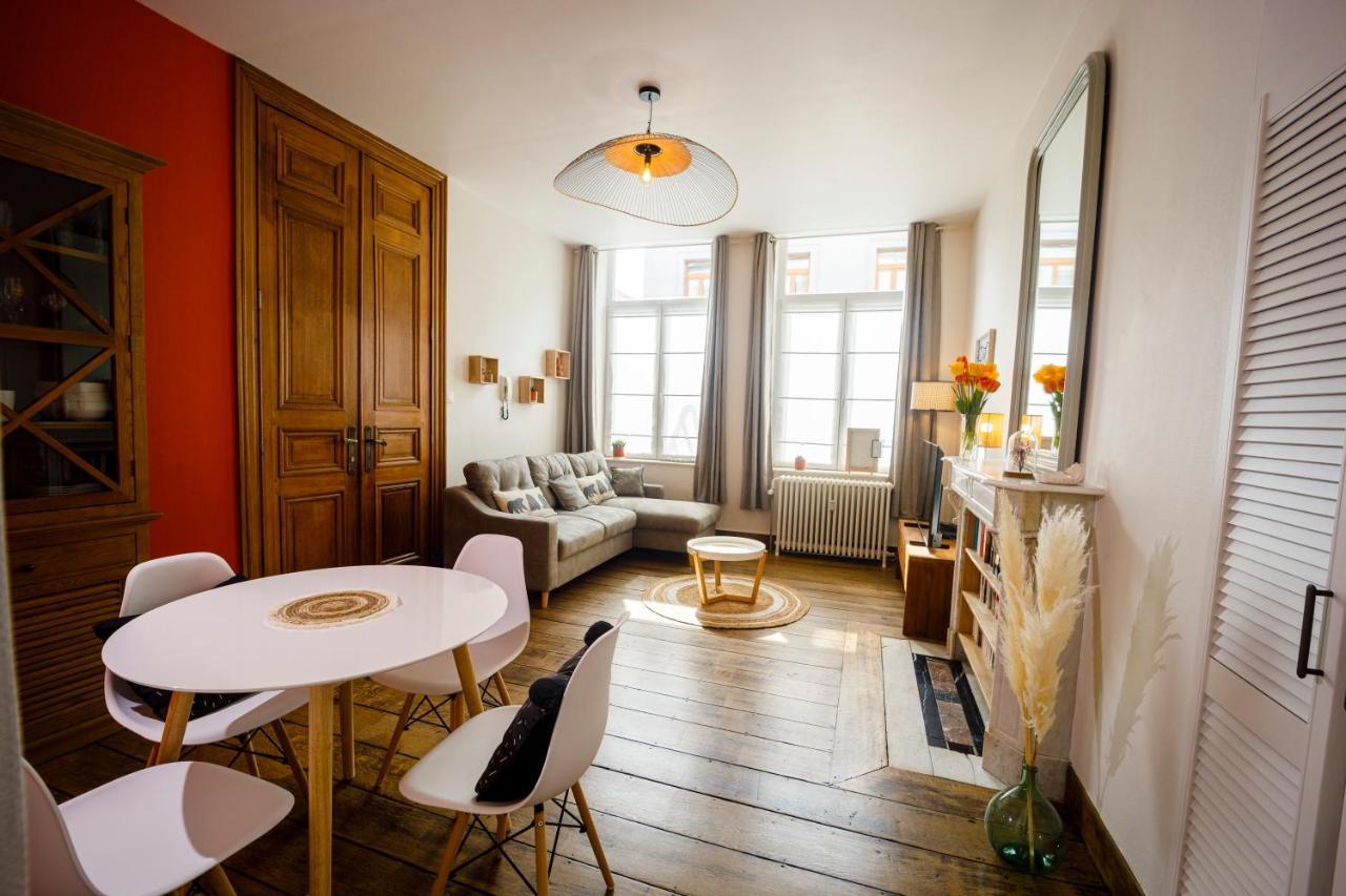 Gite La Petite Ourse - Gite De Charme Citadin Andenne Extérieur photo